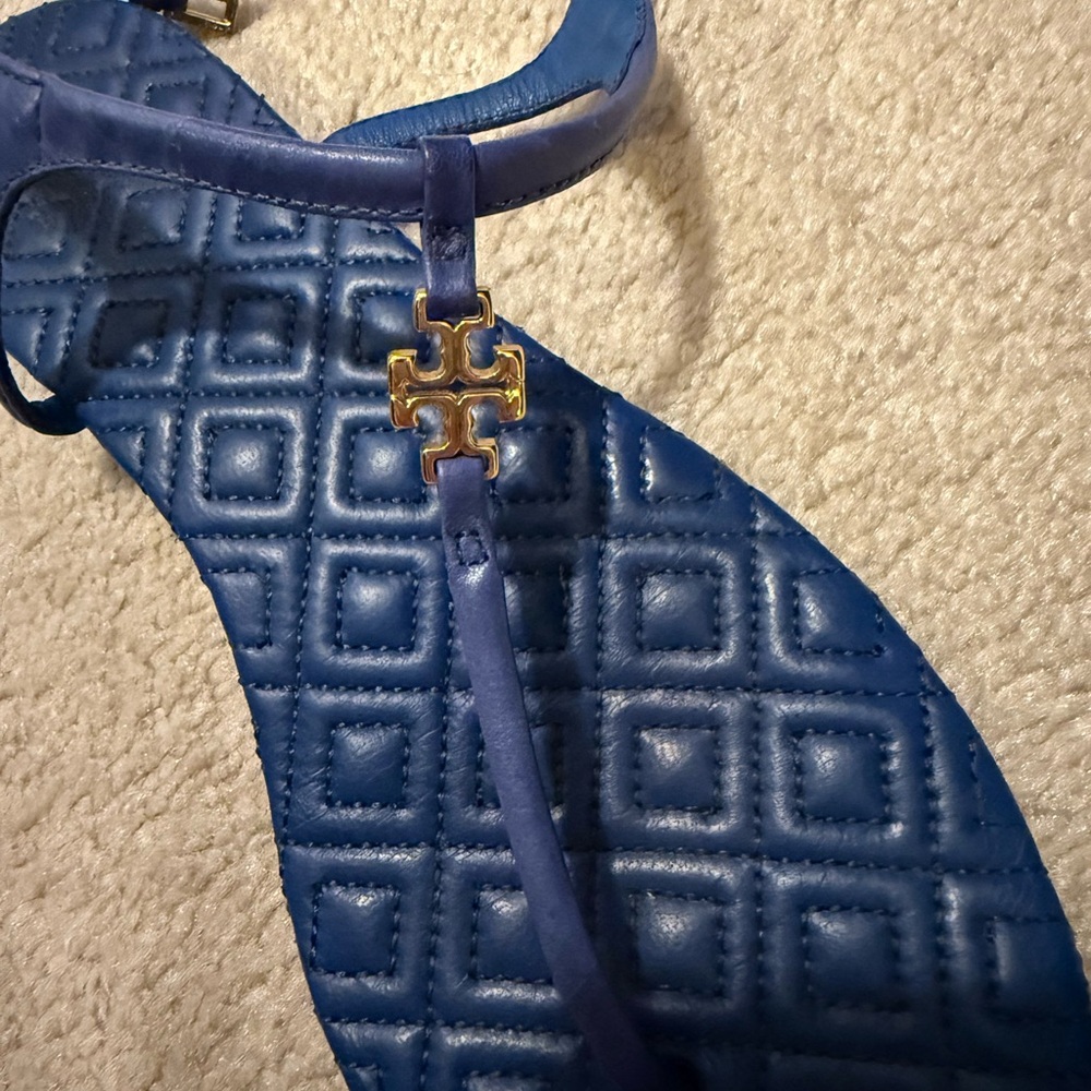 Tory Burch Blue Sandals Soft Fabric Chic Design - Picture 5 of 7